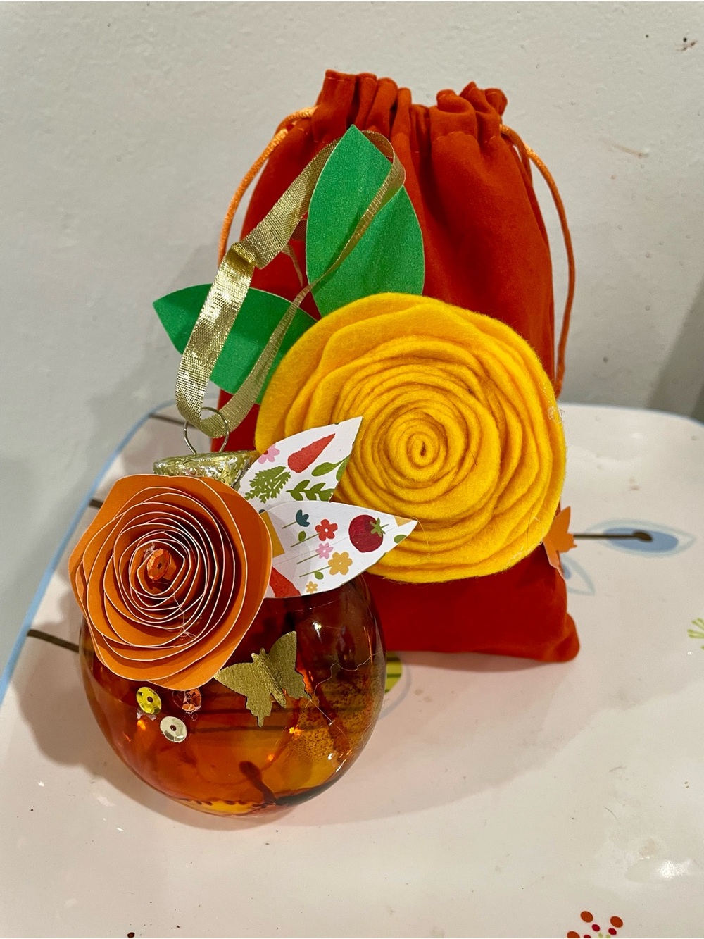 Autumn Harvest ornament & gift bag